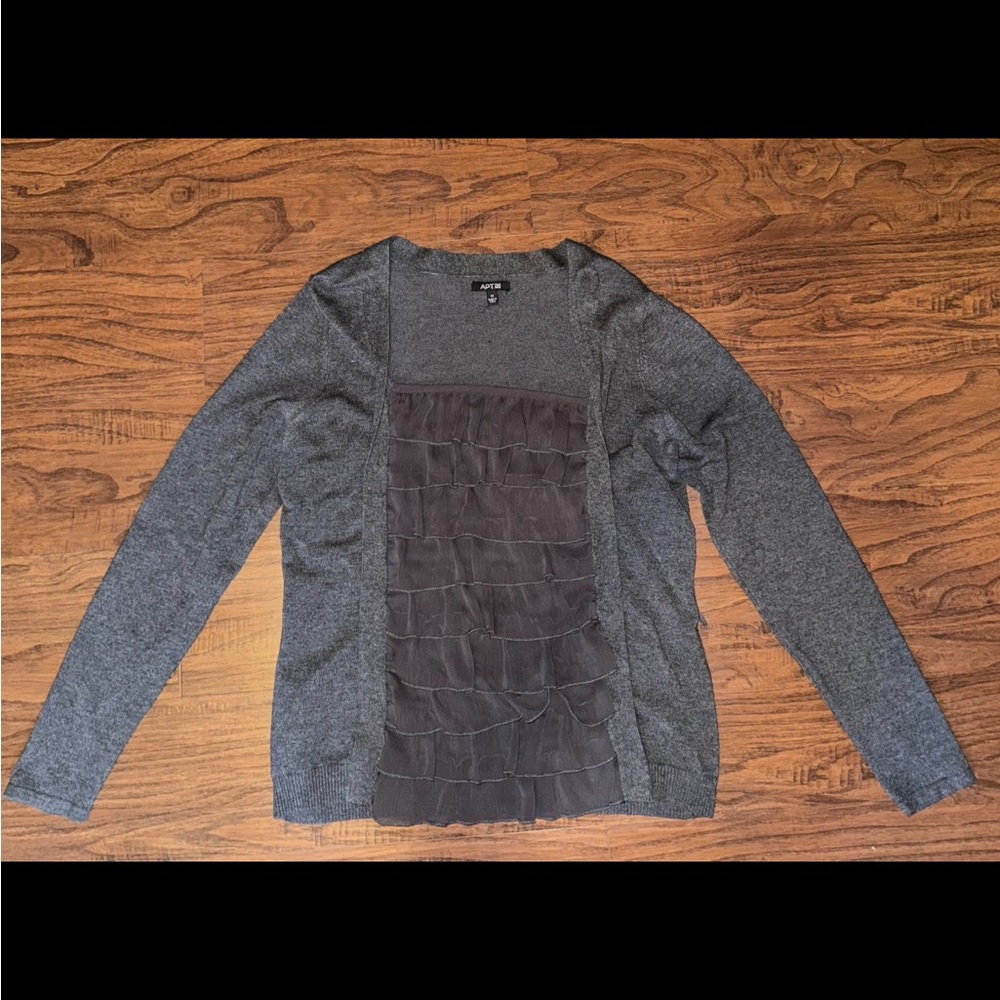 Women’s Apt.9 Long Sleeve Gray Ruffle Shirt